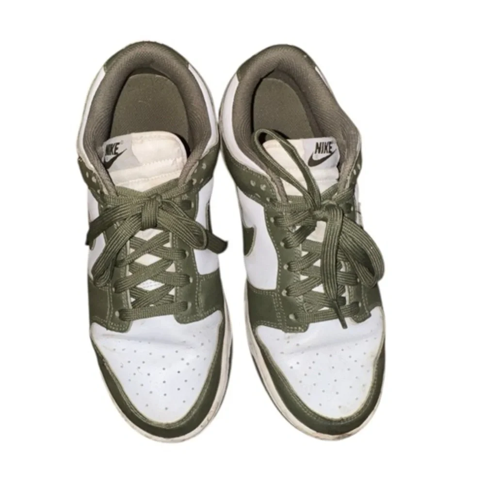 Nike Dunk Low Medium Olive‎ Size 9.5